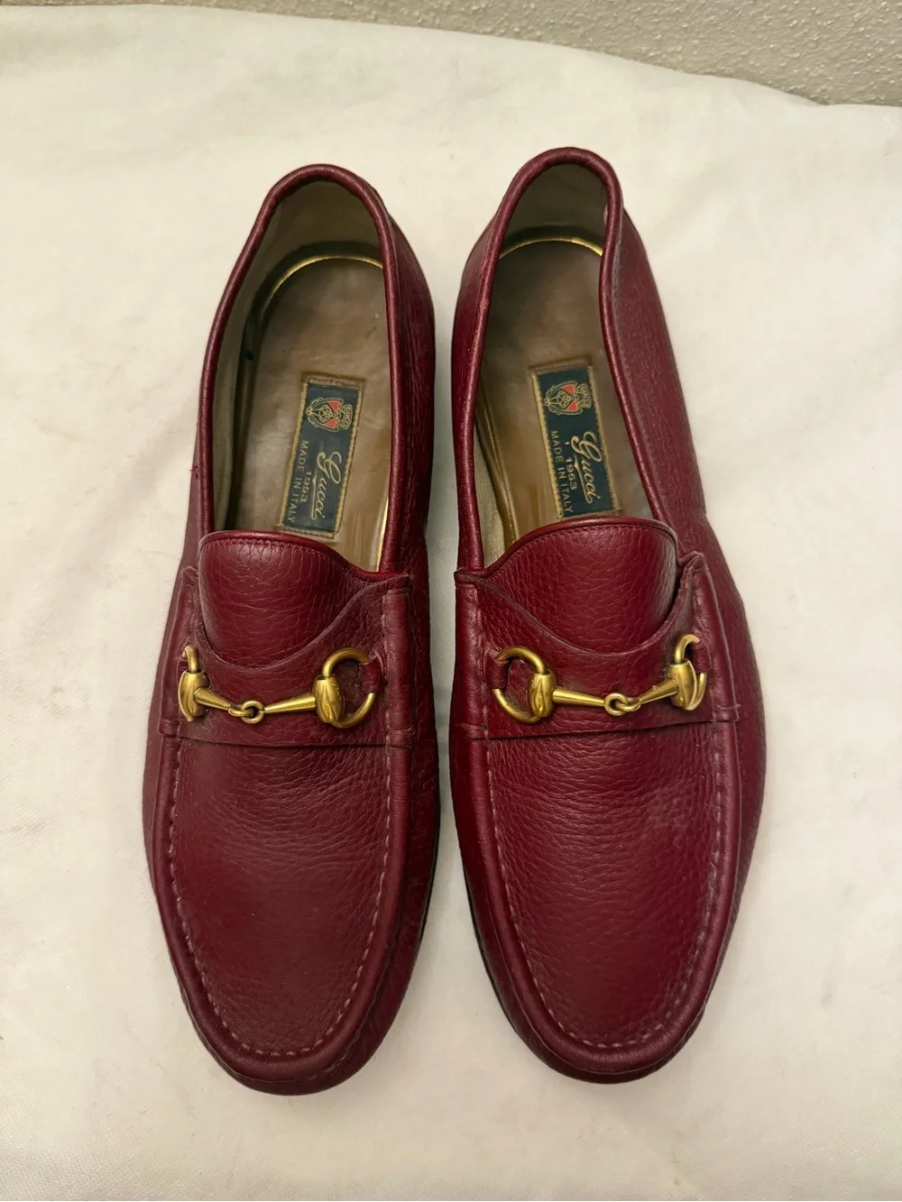 Gucci Burgundy Leather Horsebit Loafers, pre-owned, gently used,SZ10